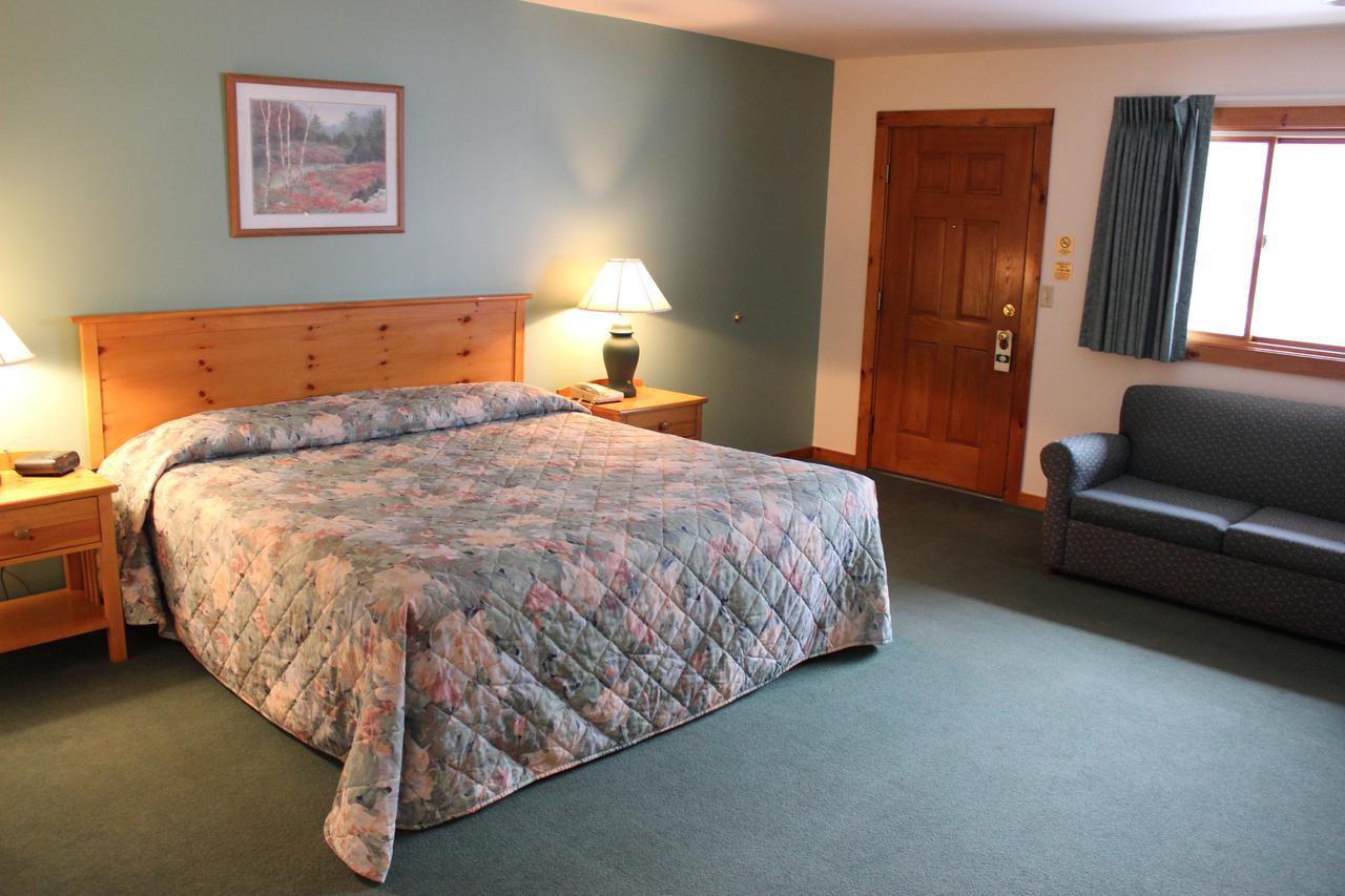 Nootka Lodge Woodsville Exterior foto