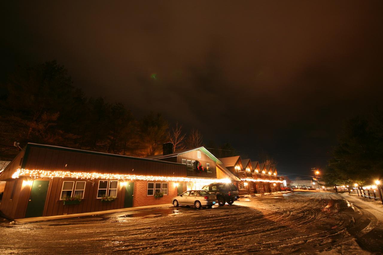 Nootka Lodge Woodsville Exterior foto